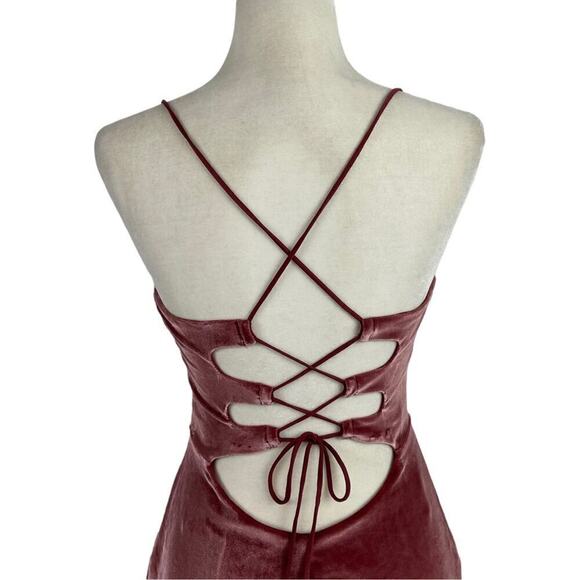 Revolve NBD Lauren Bodycon Velvet Strappy Open Back Mini Dress in Dusty Rose M - Picture 14 of 14